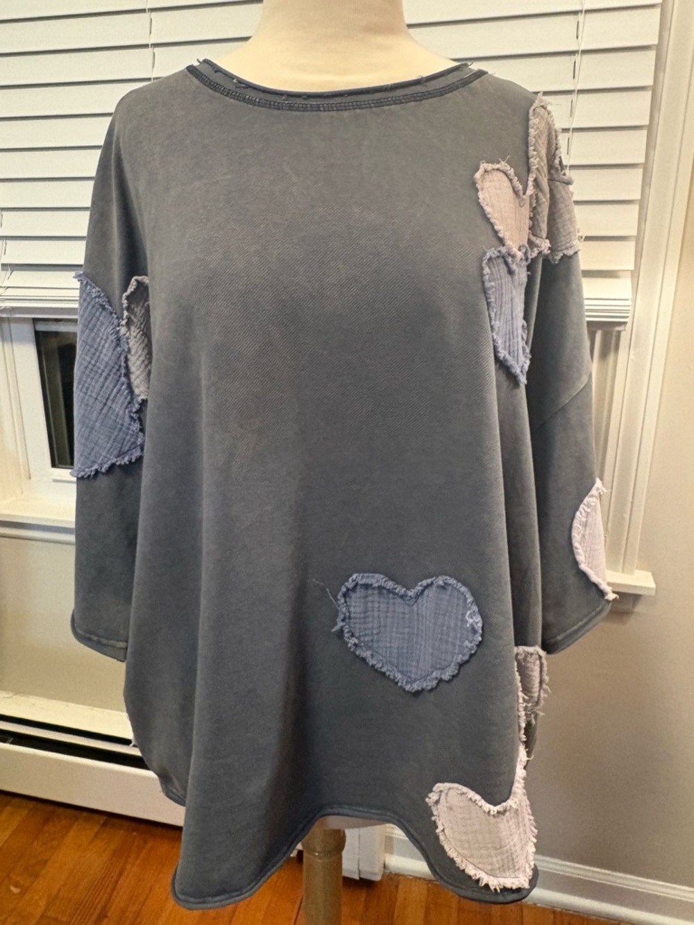 Oli & Hali Mineral Washed Knit Top with Heart Patches in Navy